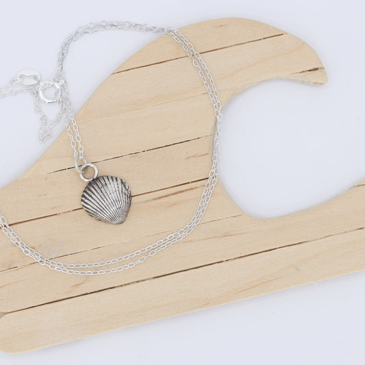 Fine Silver Cockle Shell Pendant